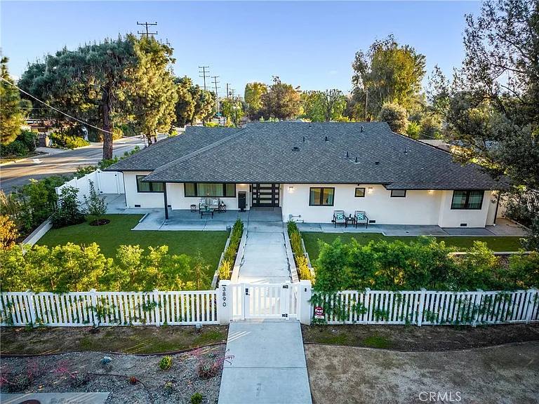 3890 Shadow Grove Rd — Photo 49