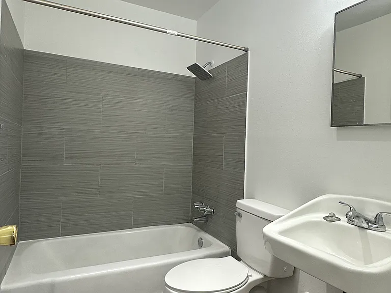 3416 Hayes Ave #1 — Photo 8