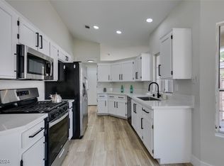 921 Brass Ring Rd, Las Vegas, NV 89123