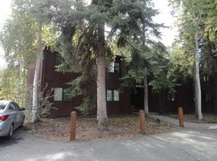 227 Woodridge St, Fairbanks, AK 99709