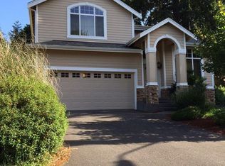 8708 NE 142nd St, Kirkland, WA 98034