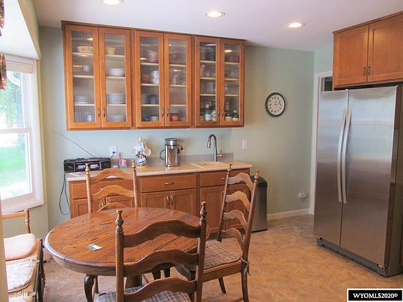 4th image of 232 Condit Ct