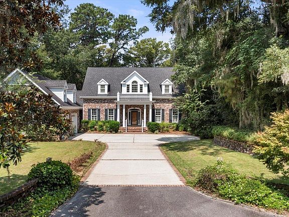 2nd image of 434 Old Waccamaw Dr
