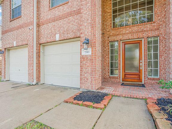 4th image of 7311 Garden Field Ln