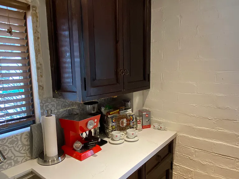 Kitchen Vew
