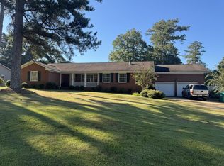 208 Daniel St, Americus, GA 31709