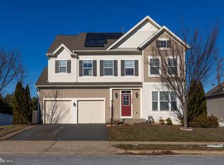 11932 Blue Violet Way, Bristow, VA 20136