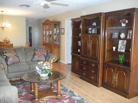 3rd image of 1521 NW 18th Ave APT 203