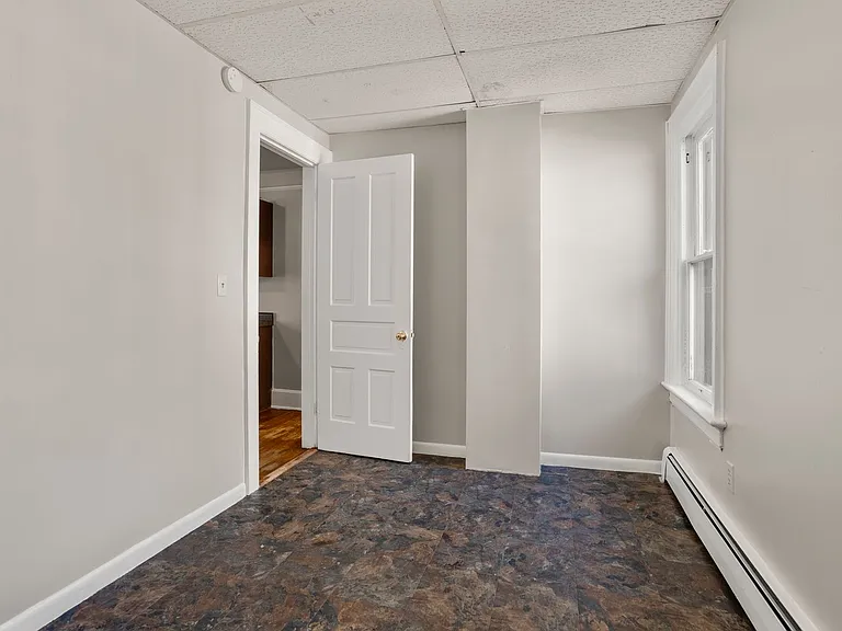 1314 S 12th St — Photo 17