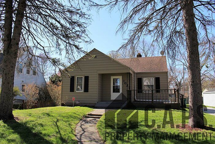 1st image of 1027 W 62nd Ave