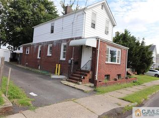 104 2nd St, Woodbridge, NJ 07095