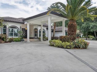 13431 Old Sheridan St, Southwest Ranches, FL 33330