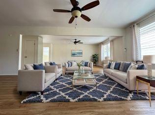 1358 Akiahala St #F, Kailua, HI 96734