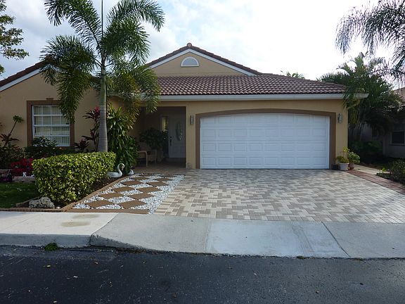 2nd image of 12585 NW 10th Ct