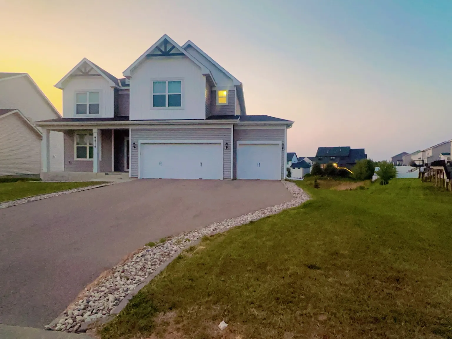 9876 Ambrose Rd — Photo 3