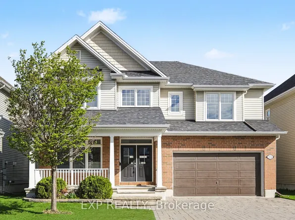 104 Brambling Way, Ottawa, ON K2J 5V3