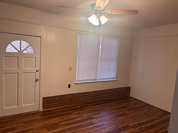 2nd image of 430 Haynes Rd