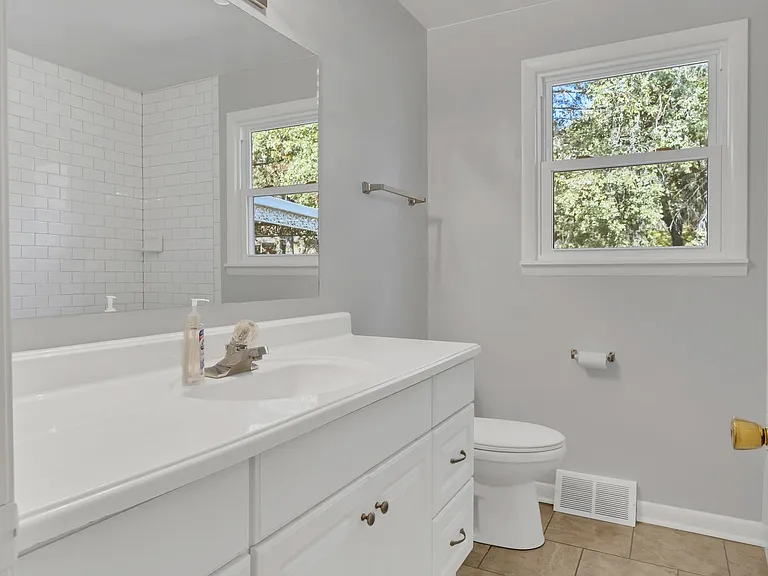 13600 Old Hickory Blvd — Photo 11