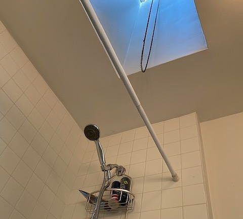 5th image of 330 S Juniper St APT 3A