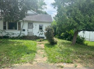 751 S Gordon Ave, Kankakee, IL 60901