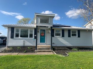 10322 Loretta Dr, Niagara Falls, NY 14304