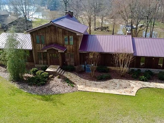 2nd image of 150 Mainsail Road