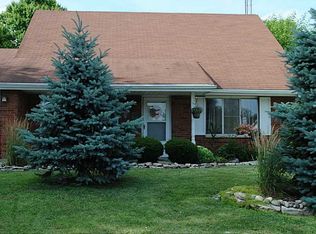 8324 Philadelphia Dr, Fairborn, OH