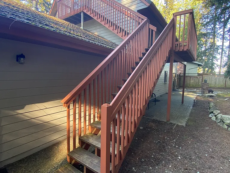761 SW Castilian Dr — Photo 12