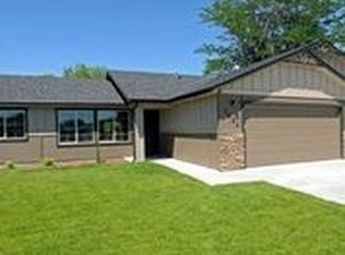 1315 Aspen St, Fruitland, ID 83619