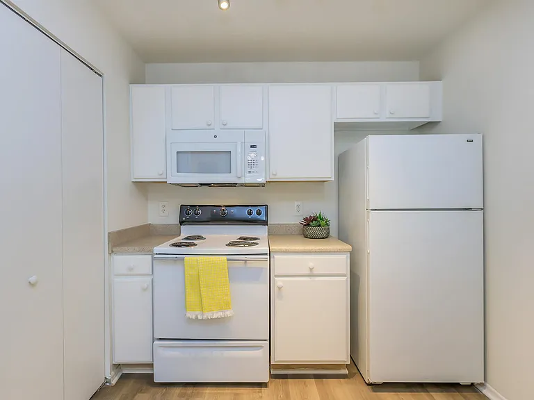 Antiqua Apartments — Photo 51