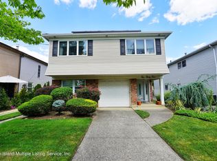 234 Amsterdam Ave, Staten Island, NY 10314