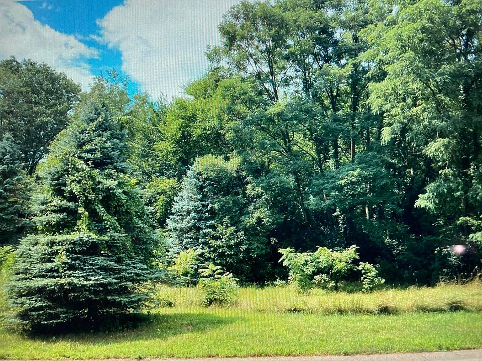 1st image of 16765 Stoney Creek Ct