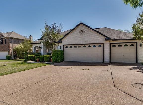 2nd image of 16609 Malaga Hills Dr