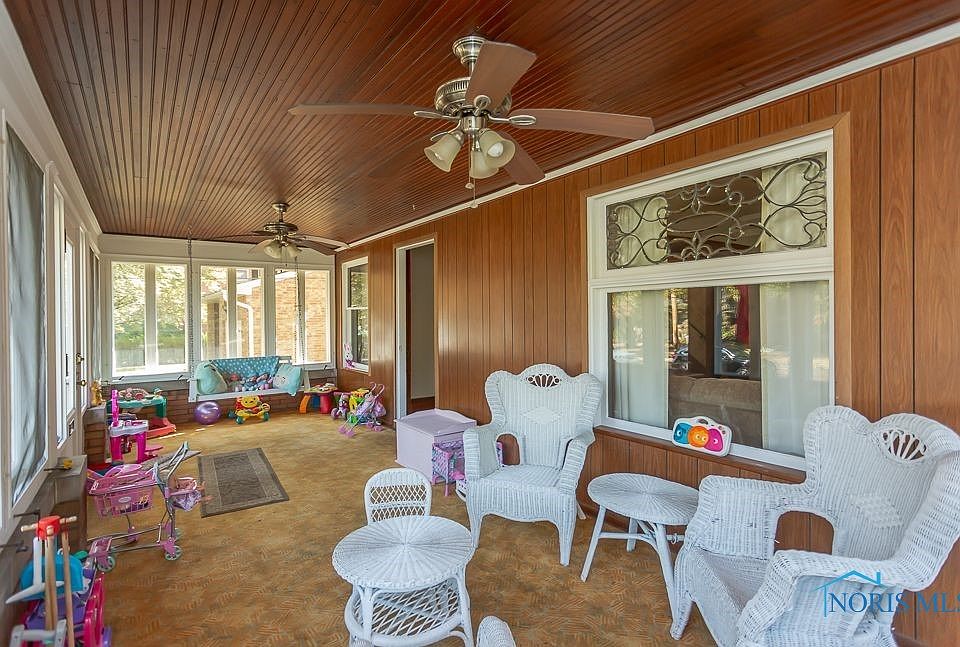 2063 Marengo St Toledo, OH, 43614 Apartments for Rent Zillow