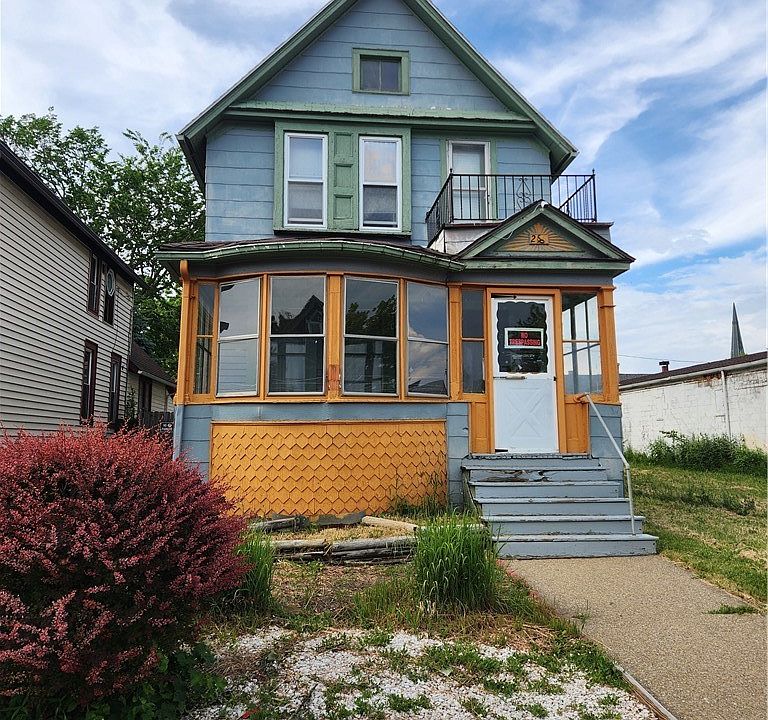 1st image of 256 Auburn Ave