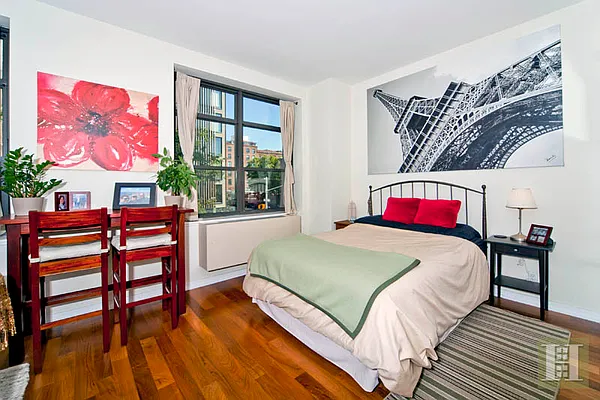 Rented by Halstead Real Estate | media 37