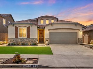 38079 Bella Rosa Dr, Murrieta, CA 92563