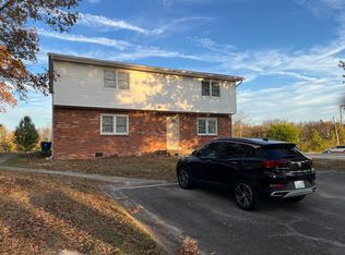 200-204 Melody Ln, Berea, KY 40403