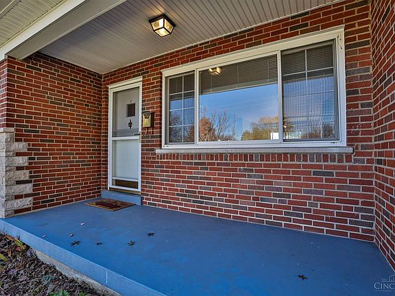 3rd image of 3513 Oakmeadow Ln