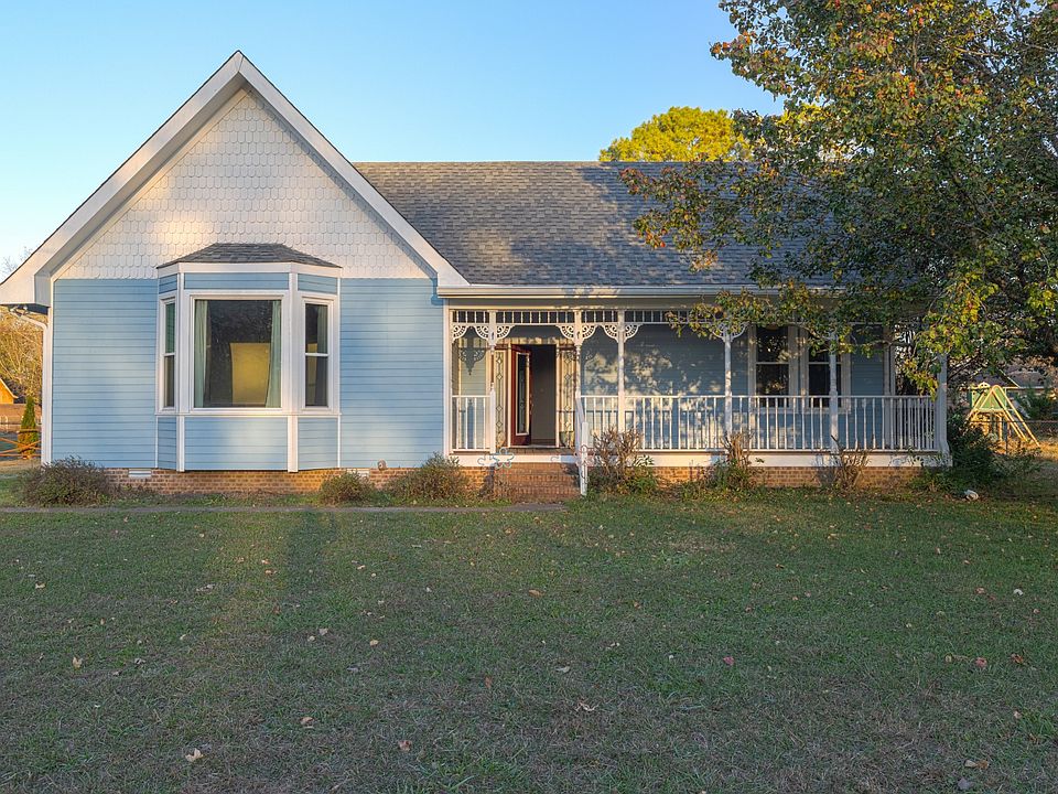 1st image of 528 Sondra Dr