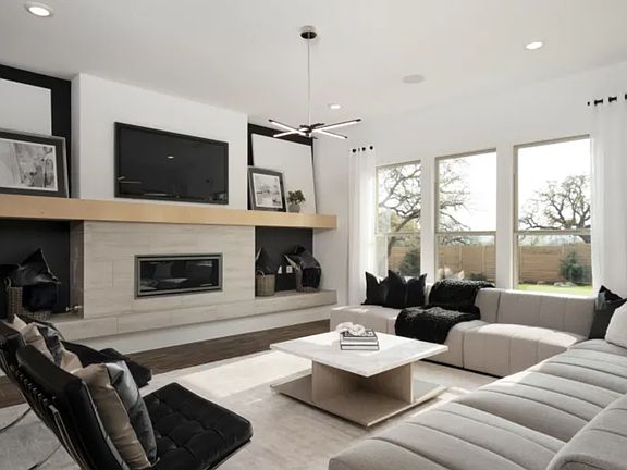 5th image of 3433 Limousin Dr