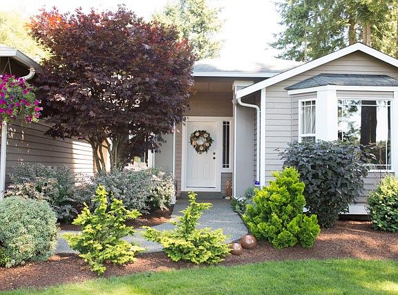3rd image of 10923 123rd Ave NE