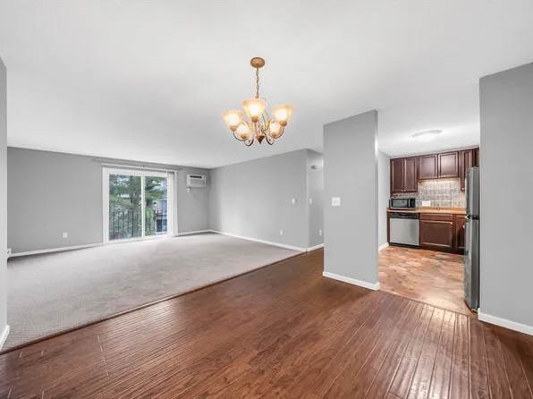 440 North Ave APT 95, Haverhill, MA 01830