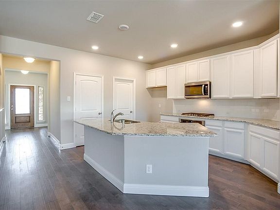 3rd image of 1729 Ridge Creek Ln