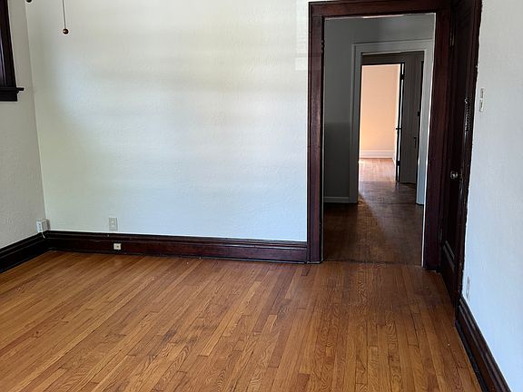 3rd image of 5150 Eichelberger St #A