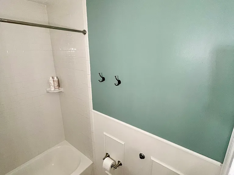 2219 Pine Pl — Photo 24