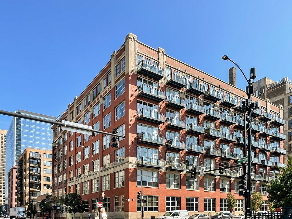 1st image of 333 S Des Plaines St #511