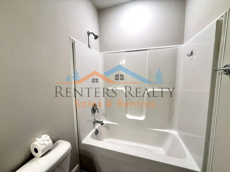 104 Colony Cove Dr — Photo 37