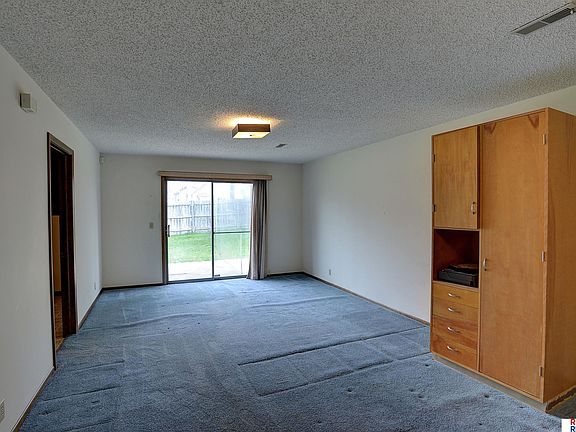 5th image of 2528 Mose Ave