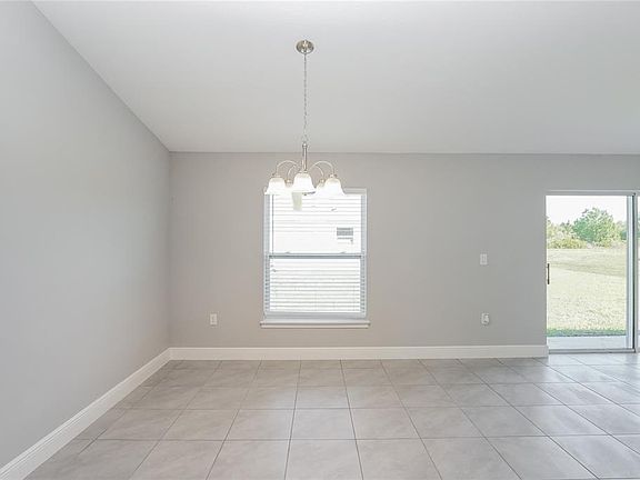3rd image of 286 BECKENHAM DRIVE
